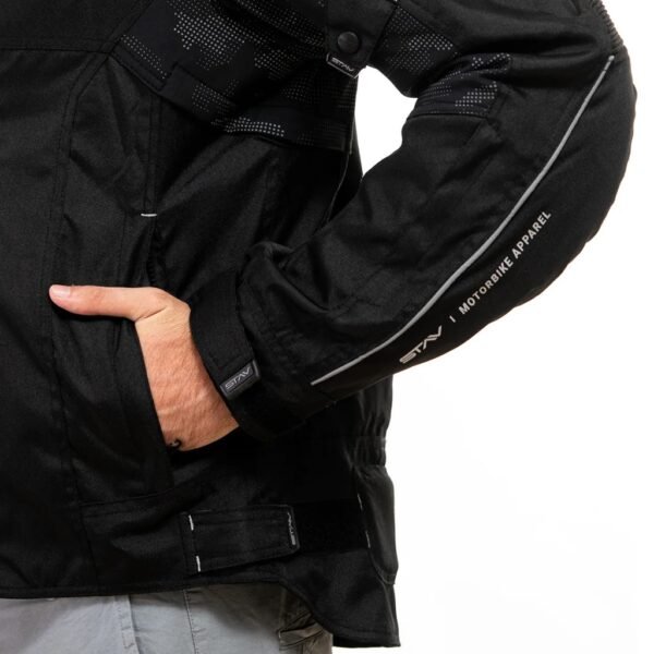 CAMPERA STAV CORE CITY CORDURA CORTA URBANA NEGRA PRINT