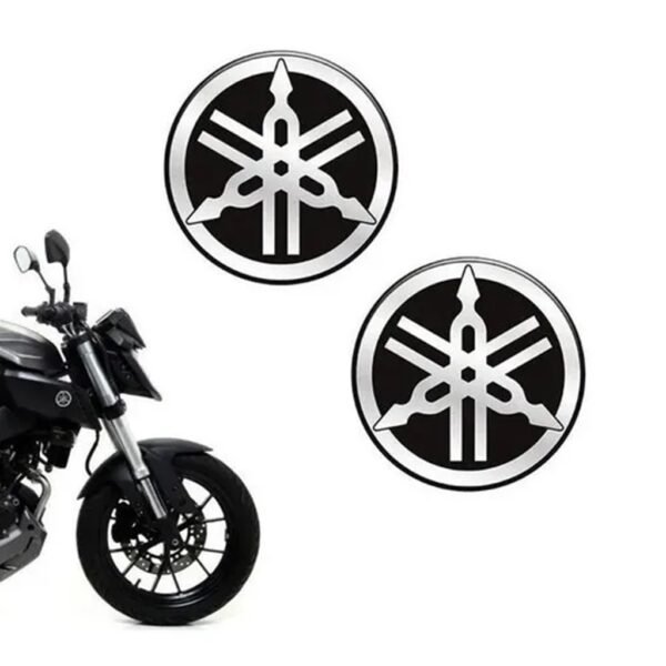 LOGO RESINADO REDONDO GRANDE YAMAHA NEGRO X2 - Imagen 2